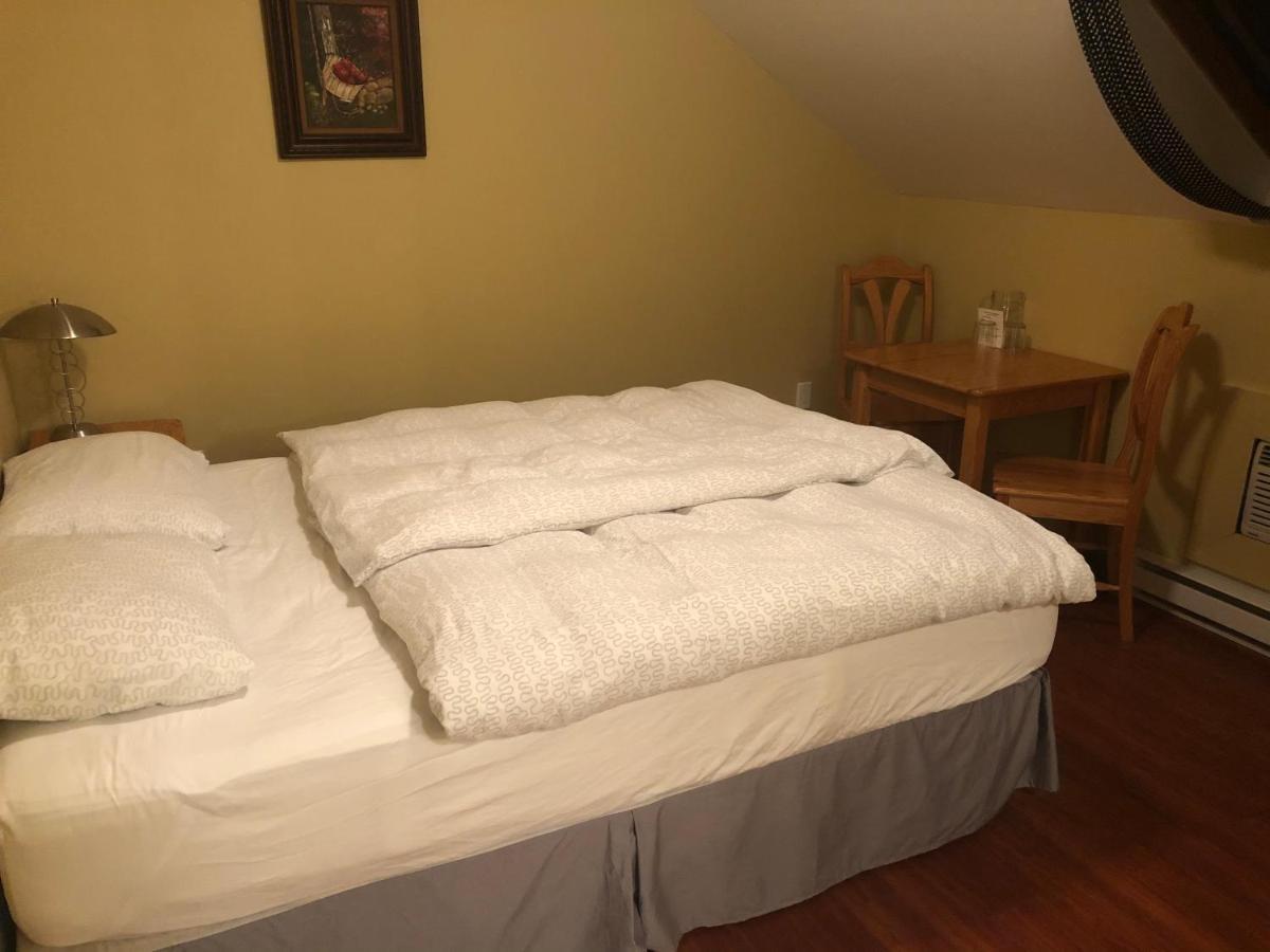 Crowsnest Vineyards Guesthouse Keremeos 外观 照片