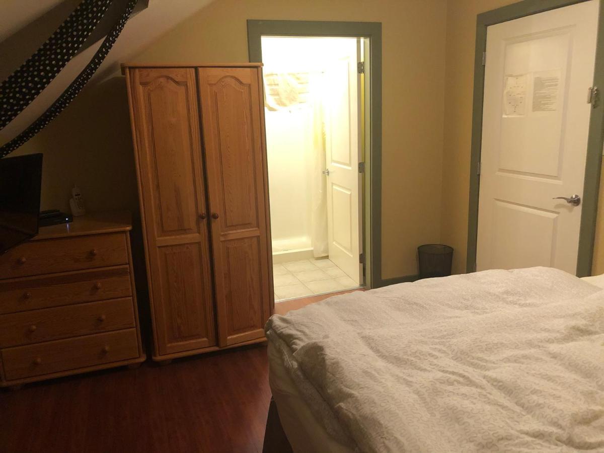 Crowsnest Vineyards Guesthouse Keremeos 外观 照片
