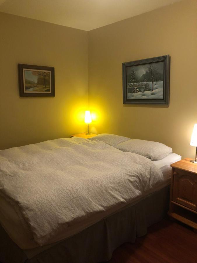 Crowsnest Vineyards Guesthouse Keremeos 外观 照片