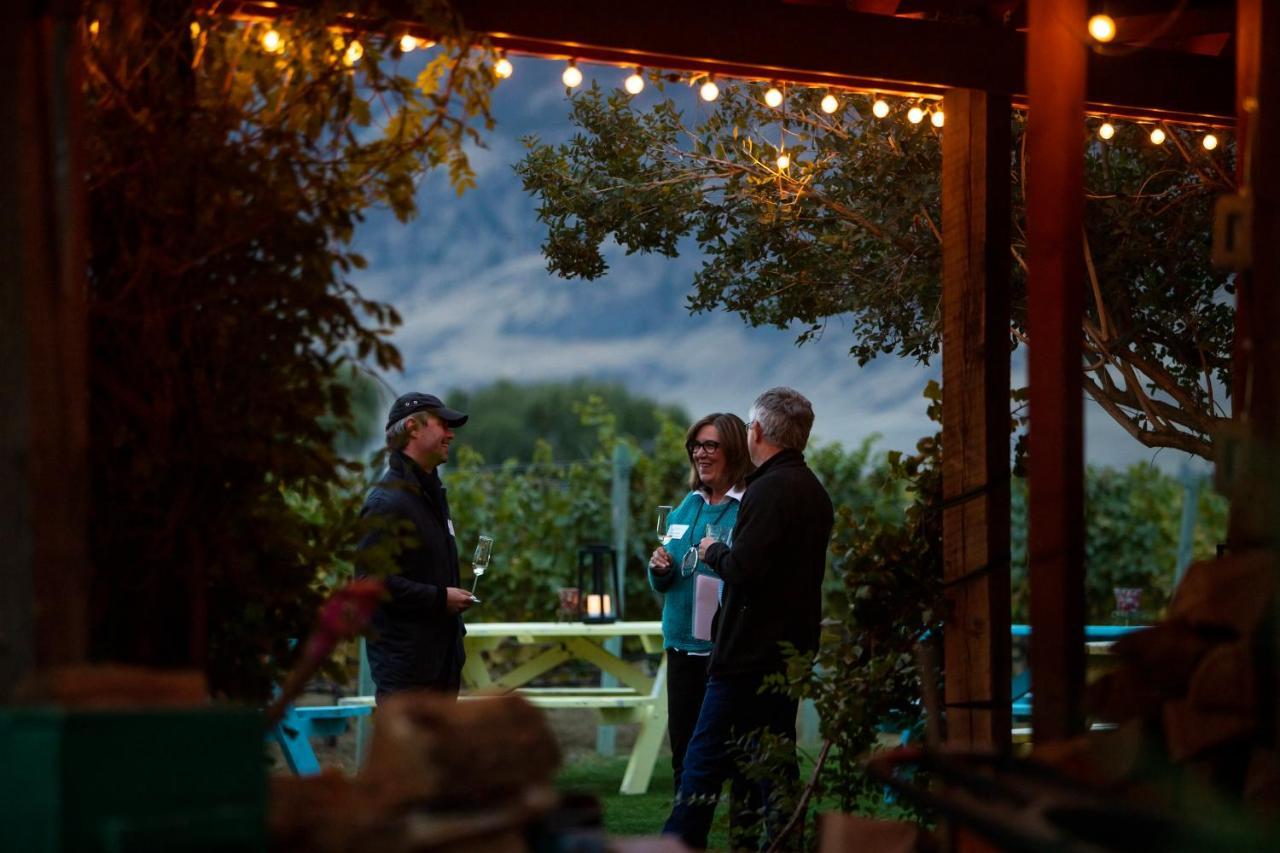 Crowsnest Vineyards Guesthouse Keremeos 外观 照片