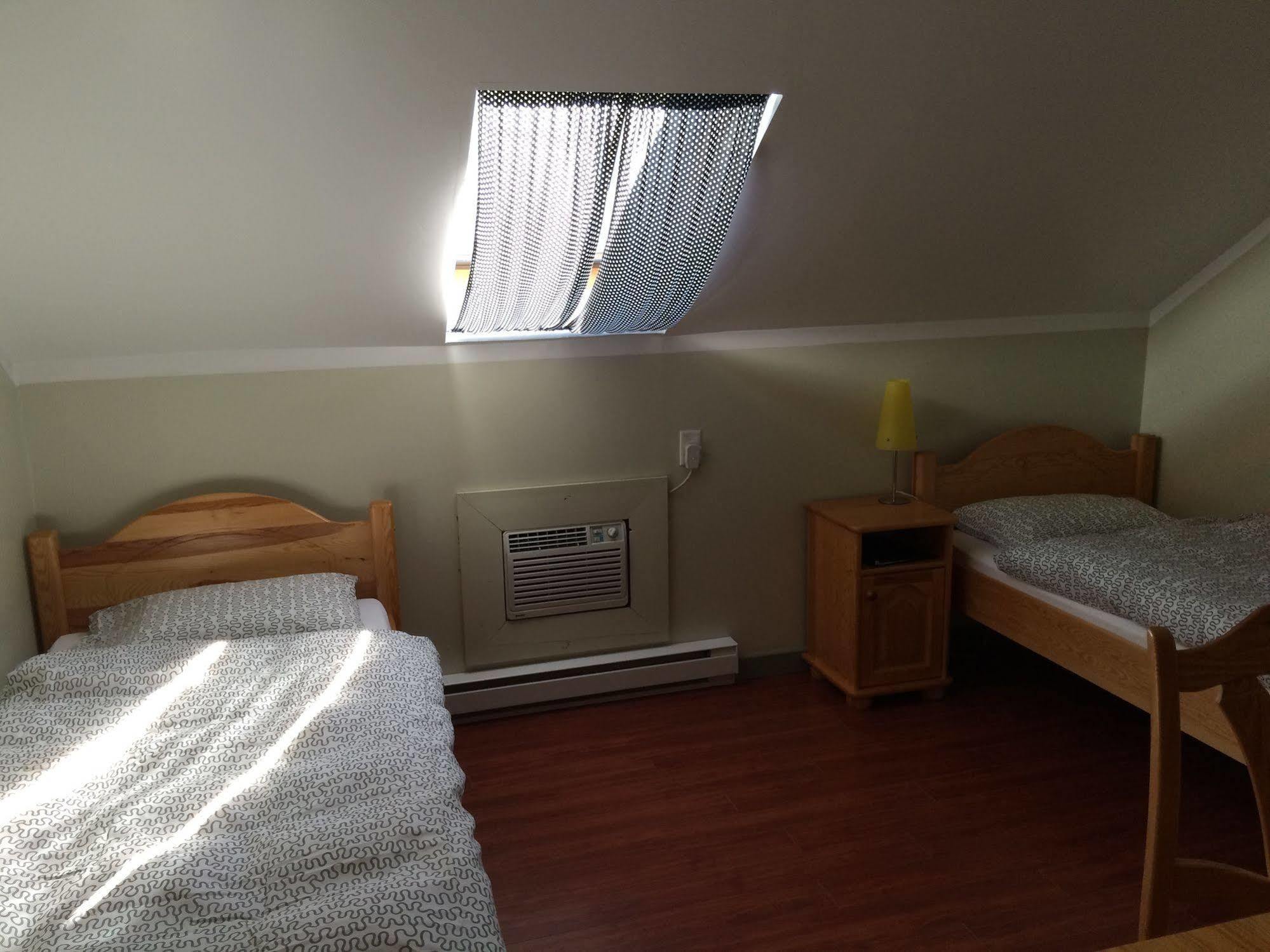 Crowsnest Vineyards Guesthouse Keremeos 外观 照片