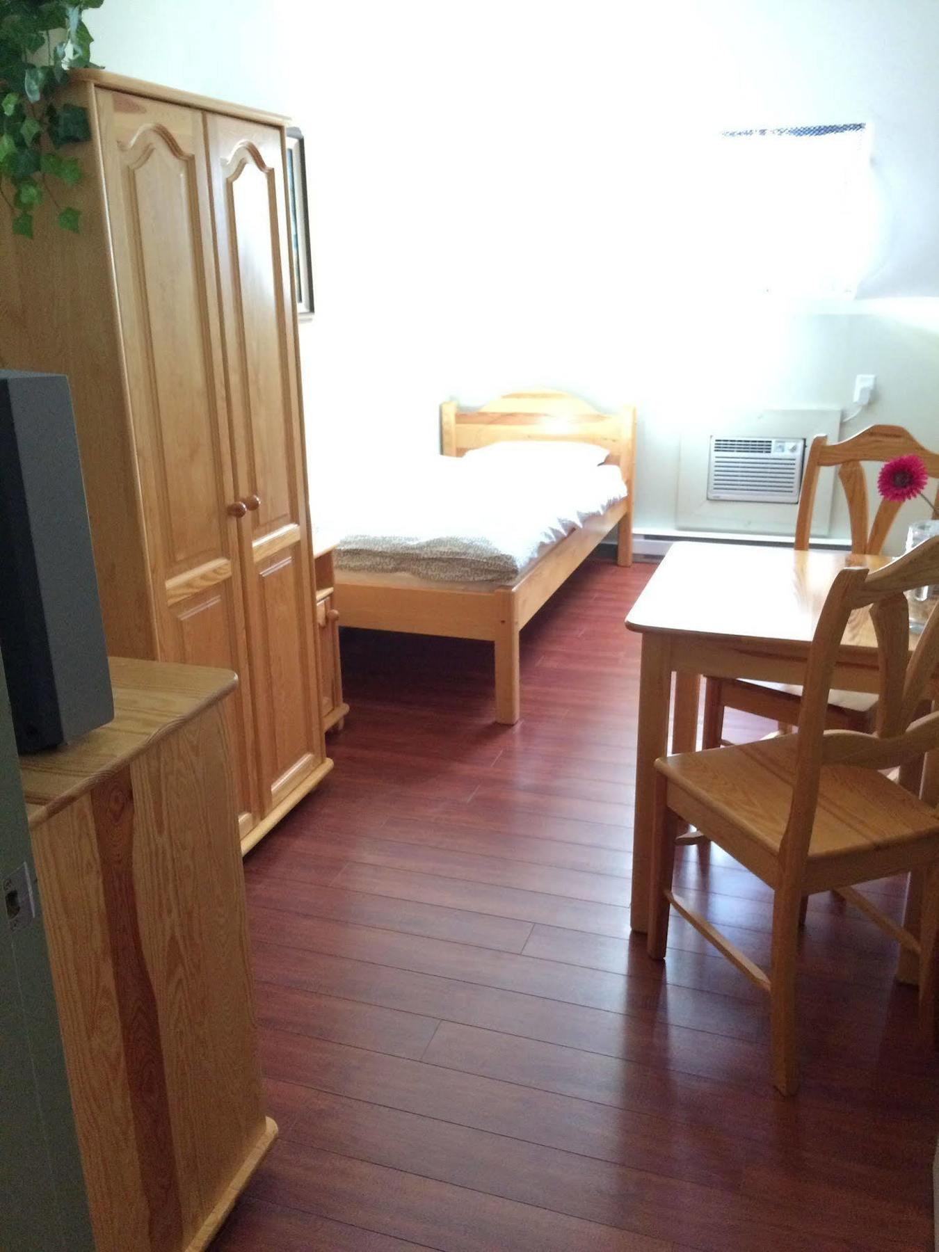 Crowsnest Vineyards Guesthouse Keremeos 外观 照片