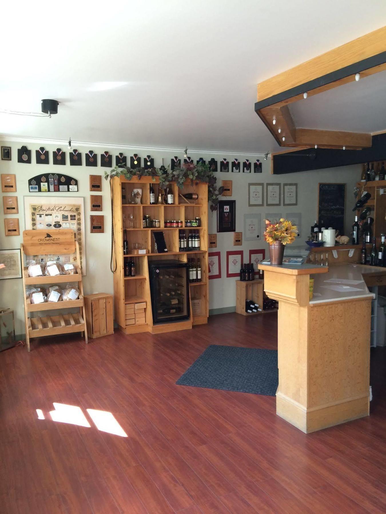 Crowsnest Vineyards Guesthouse Keremeos 外观 照片